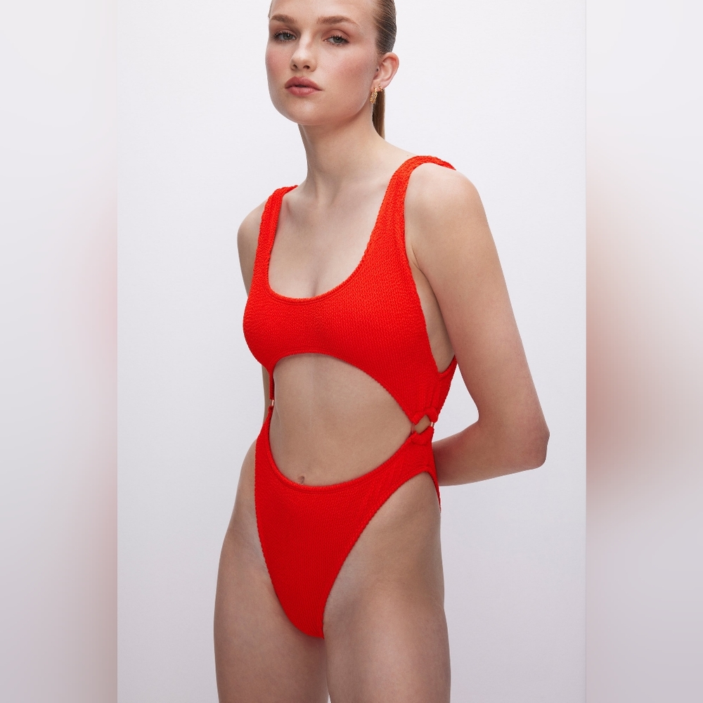 Good American Always Fit Monokini